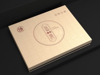 在面對(duì)三家包裝盒定做廠家時(shí)，該如何做出選擇？